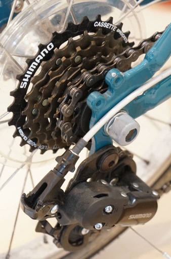 bicycle_chain_slipping_4_sh